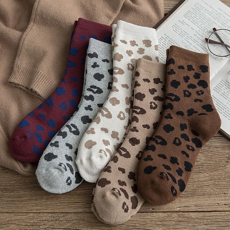 Women Socks Cotton Terry Thick Winter Warm Sock Retro Cool Leopard Print Cotton Animal Girl Gift Funny Holiday Winter Kawaii Sox