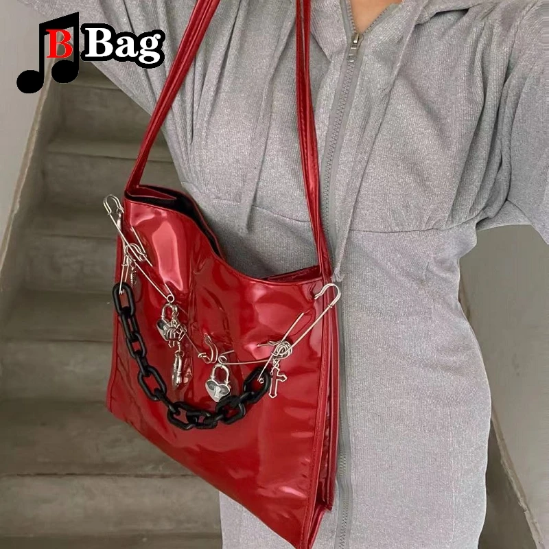 Women Y2K Retro Red Patent Leather Single Shoulder Bags Underarm Bag Hot Girls Handbag Female Punk Chain Large capacity Tote