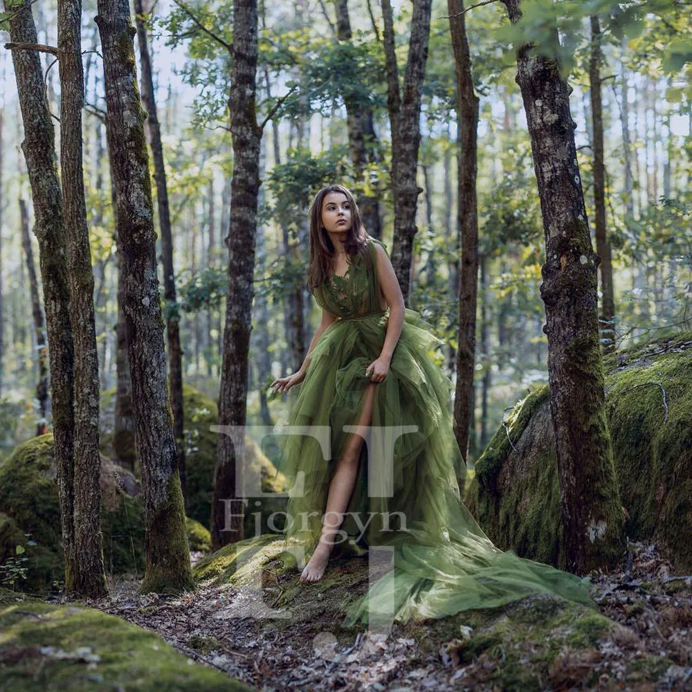 Eyecatcher Woman Dresses for Photoshoots Green V-Neck Soft Tulle Dresses 2021 Summer Party Dresses Ruffles Vintage Evening Dress