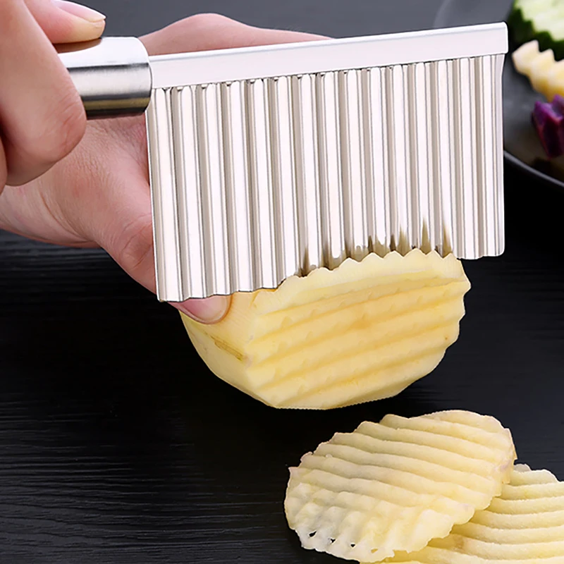 2021New Stainless Steel Potato French Fry Cutter Potato Cucumber Wavy Edged Slicer Manual Fruit Vegetable Tools Kitchen Gadget