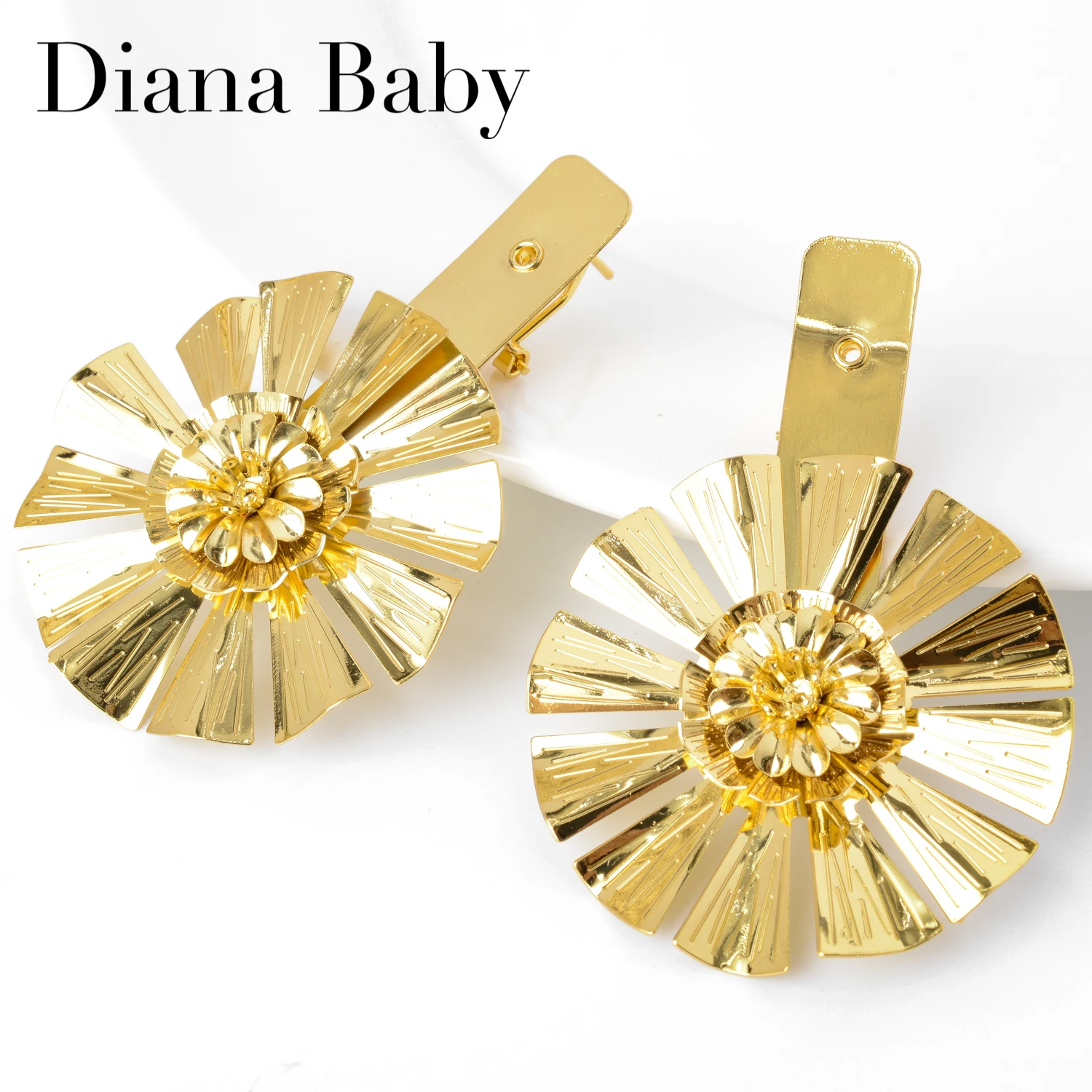 

Diana Baby Jewelry Earrings Exquisite Bohemia Copper Gold Plated Flower Design For Women Lady Daily Wear Party Wedding Gift