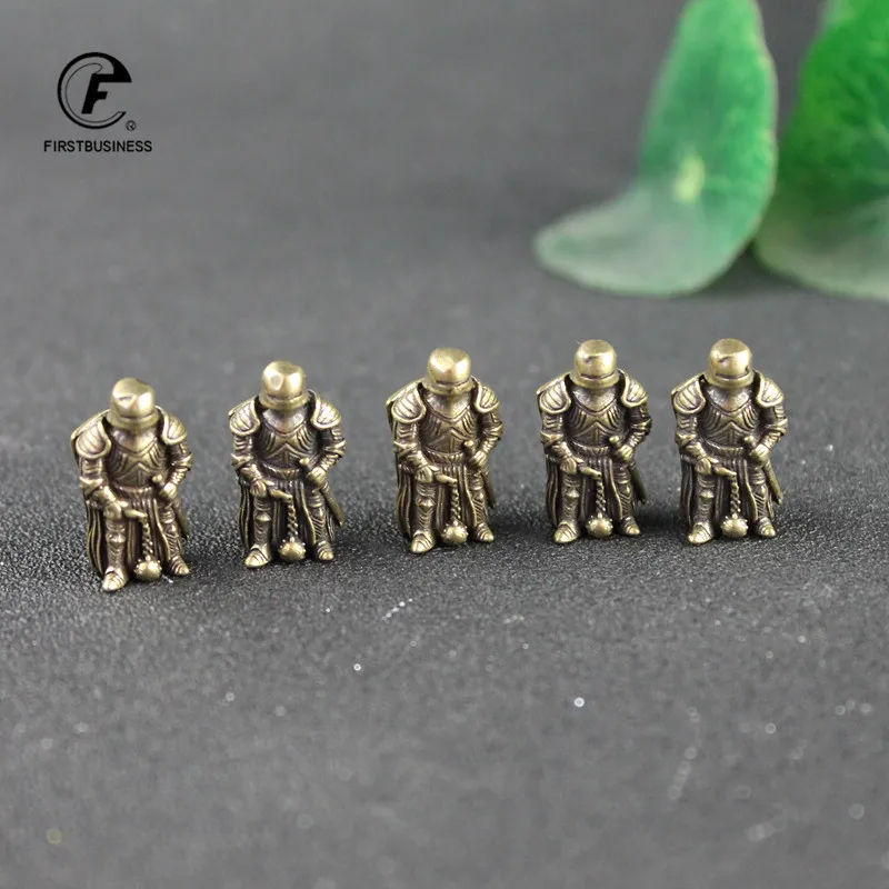 Copper Ancient Empire Warrior Knife Bead Keychain Pendants Vintage Brass Umbrella Rope DIY Hanging Accessories Paracord Jewelry