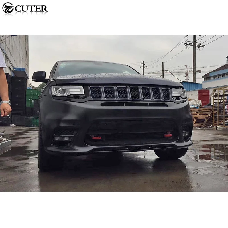 Srt8 Style Car Body Kit Pp Front Bumper Rear Bumper Side Skirts for Jeep Grand Cherokee 2017