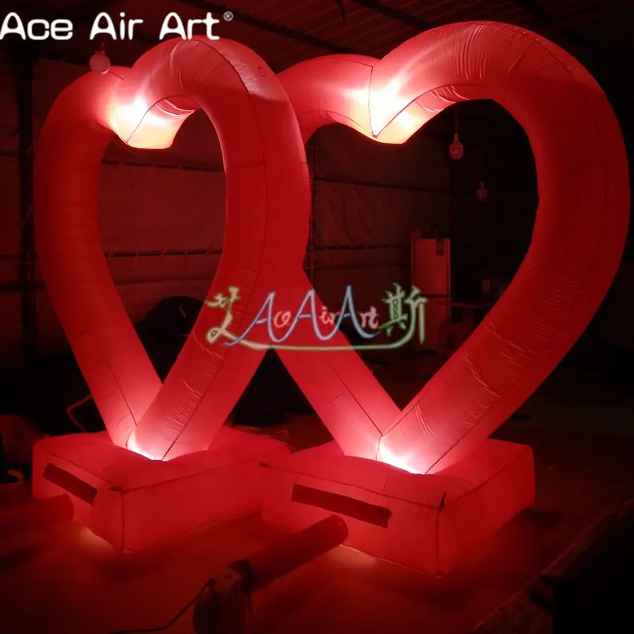 2 PCS  2.4m H glowing inflatable led heart,inflatable heart shape replica model with cube base for wedding/Velantine's Day decor