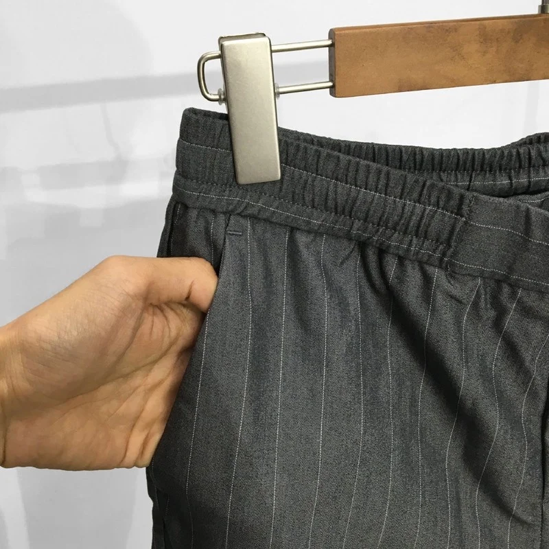 Pantalon de survêtement droit gris foncé pour hommes, décontracté, taille élastique, rayé, léger, à la mode, printemps, été