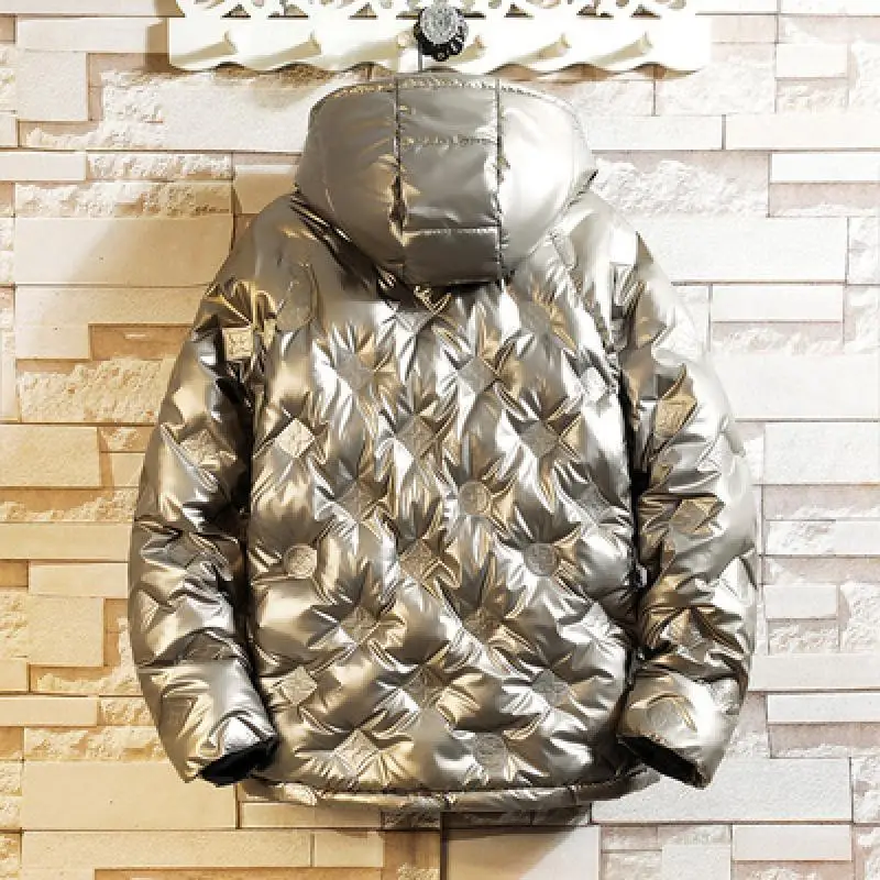 Plus ขนาดฤดูหนาวผู้ชาย Glossy หลวมหนา Hooded Jacket Parkas 3Xl 4Xl ฤดูหนาวสไตล์อินเทรนด์เสื้อแจ็คเก็ตฮู้ดชายกลางแจ้งฤดูหนาว