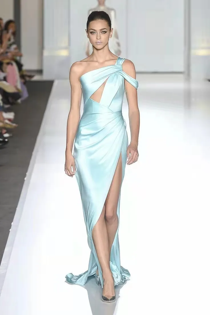 Robe De soirée longue en Satin bleu, asymétrique épaule dénudée, personnalisée, style sirène, plissée, fente latérale, robes formelles pour femmes