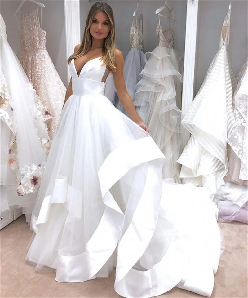 2020 Tulle Satin Trouwjurken Diepe V-hals Backless Hof Trein Bruid Jurken Bruidsjurken Robe De Mariee Vestidos De Novia