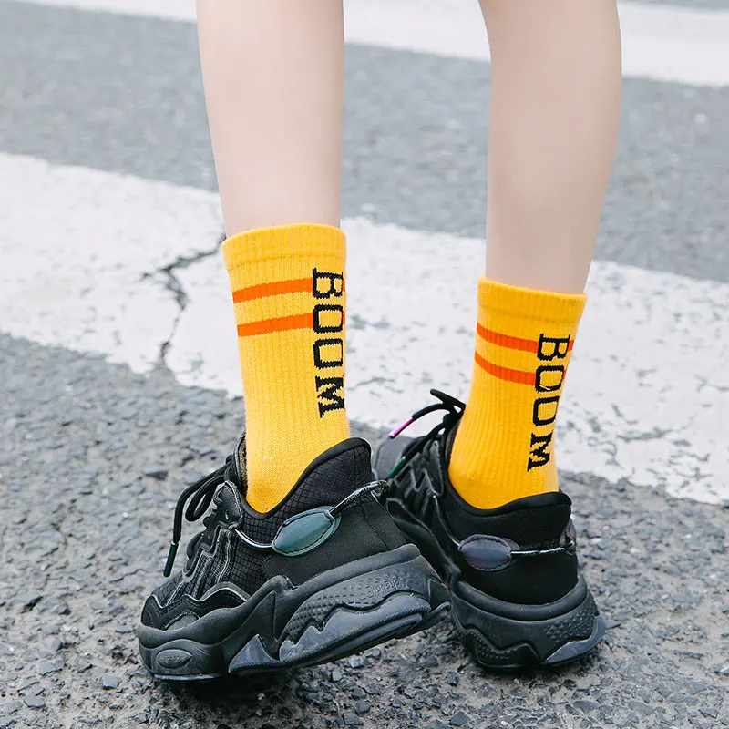 3Pair Autumn / winter socks female medium socks pure cotton Japanese / Korean letter sports stockings men and women socks girls