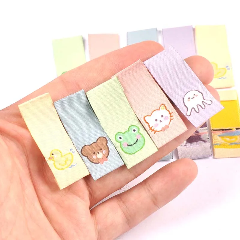 Lovely Animal Pattern 50pcs Handmade Woven Label For Clothing Care Labels Cartoon Shoes Bags Garment Tags 15x40mm CP3161