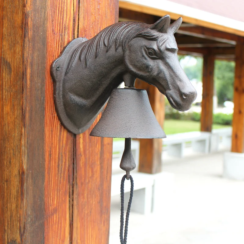 Retro Rustic Horse Head Cast Iron Wall Bell Farmhouse Handmade Home Garden Decor Animal Figurine Hand Cranking Welcome Door Bell