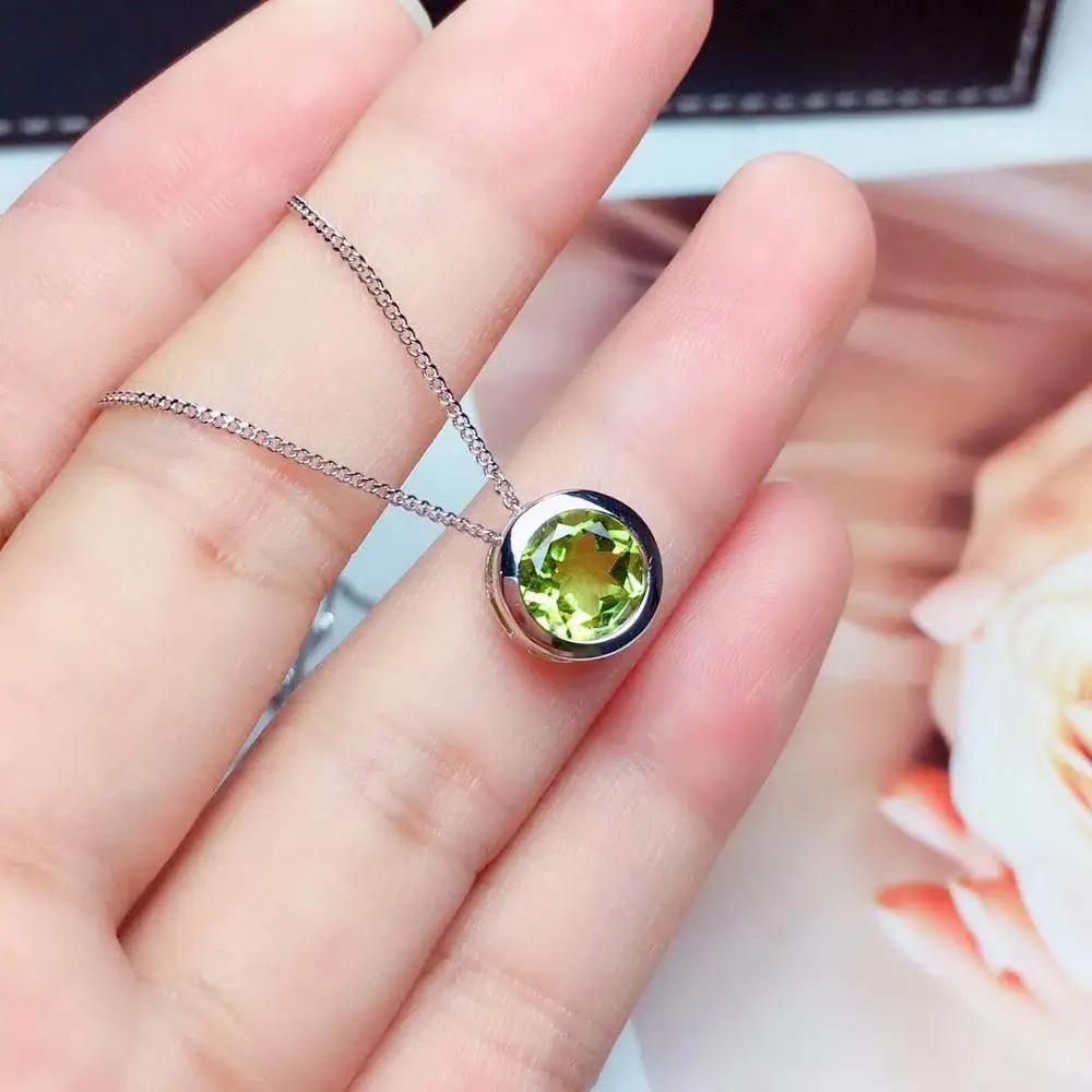 chic green peridot gemstone pendant for women necklace with silver fine jewelry  birthday anniversary gift  round green gem