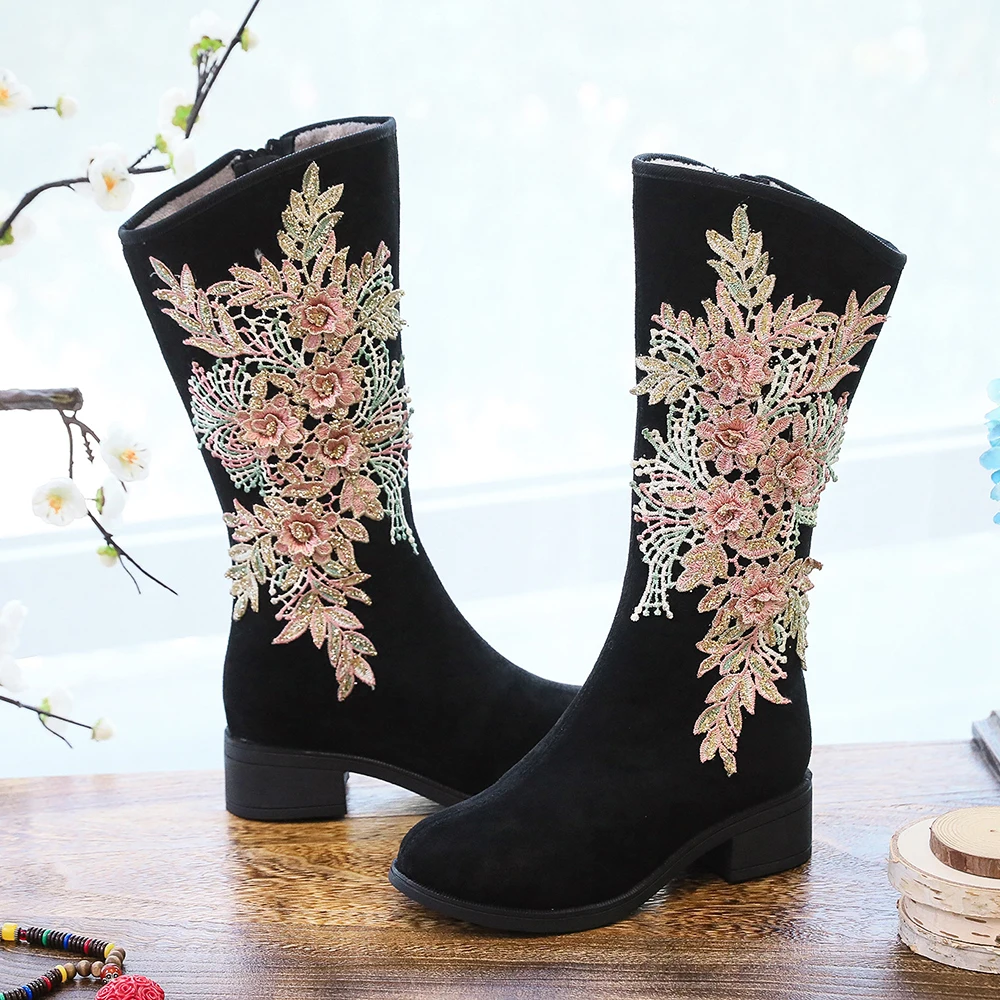 Veowalk Winter Women Cotton Fabric Warm Fleece Lined 4cm Block Heel Mid-Calf Boots Flower Embroidered Comfortable Shoes Black