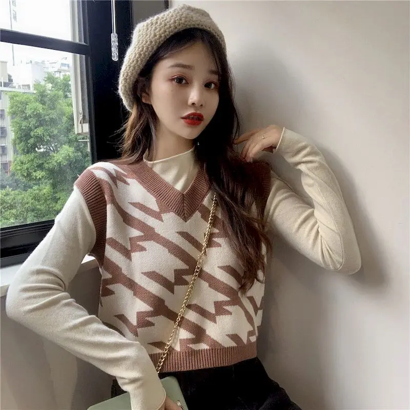 Autumn Winter Knitted Suits Two-piece V-neck Fashion College Style Sweater Vests and Half High Collar Slim Bottoming Shirt Tops