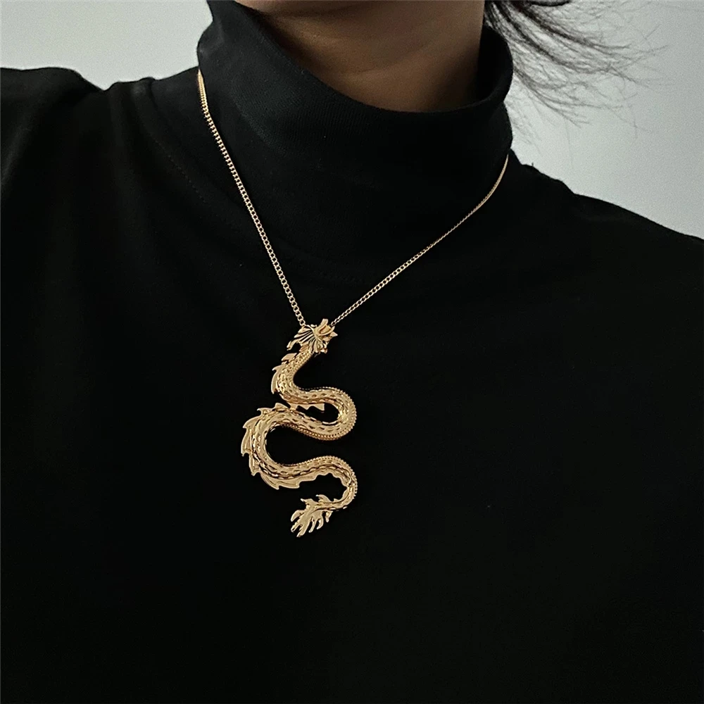 Personality Dragon Pendant Necklace for Women 2020 Trendy Punk Clavicle Long Chain Necklace Statement Jewelry Gift