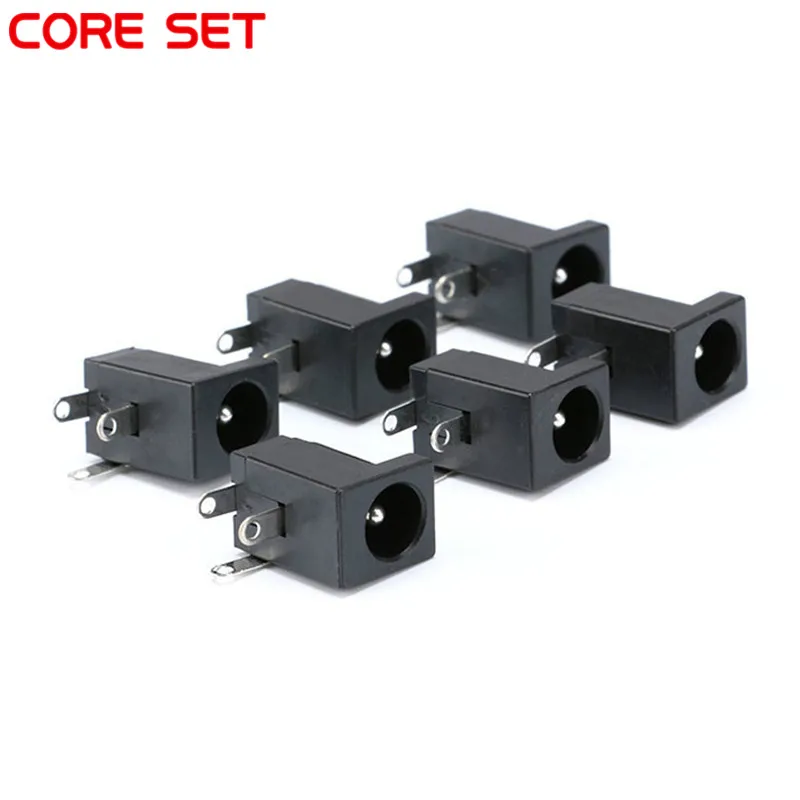 10 szt. DC-005 Gniazdo zasilania DC 5.5 x 2.1 mm do montażu na PCB, czarne, z okrągłą igłą, żeńskie złącze.