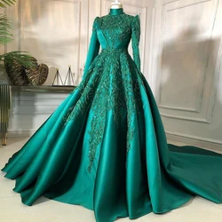 Saudi Arabia Green Satin Evening Gowns High Neck Long Sleeves Lace Appliques Sequins Prom Dresses Dubai Sweep Train Formal Wear