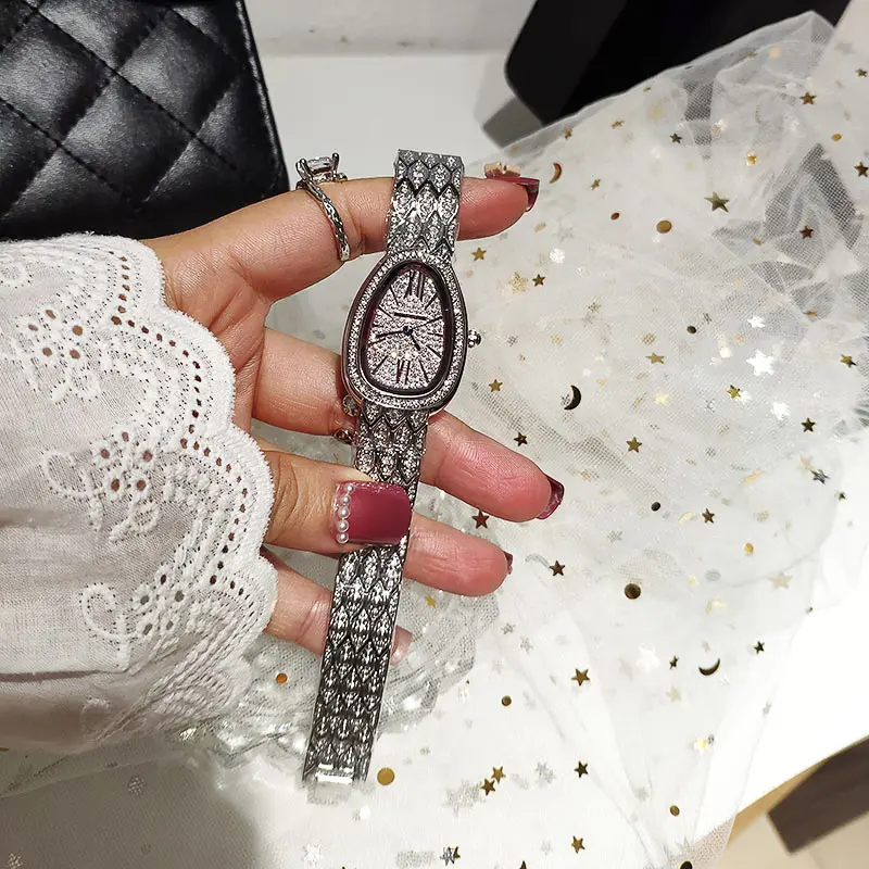 2021 orologi da donna originali unici di marca orologio da donna in cristallo di lusso alla moda al quarzo orologio da polso da donna delle migliori marche