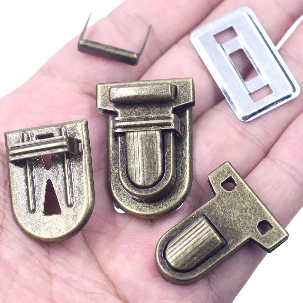 50Sets Bronze Tone Press Snap Clasps Closure Lock Hardware Metal For Craft Handbag Coin Purse Travel Bag DIY Accessories 34x25mm