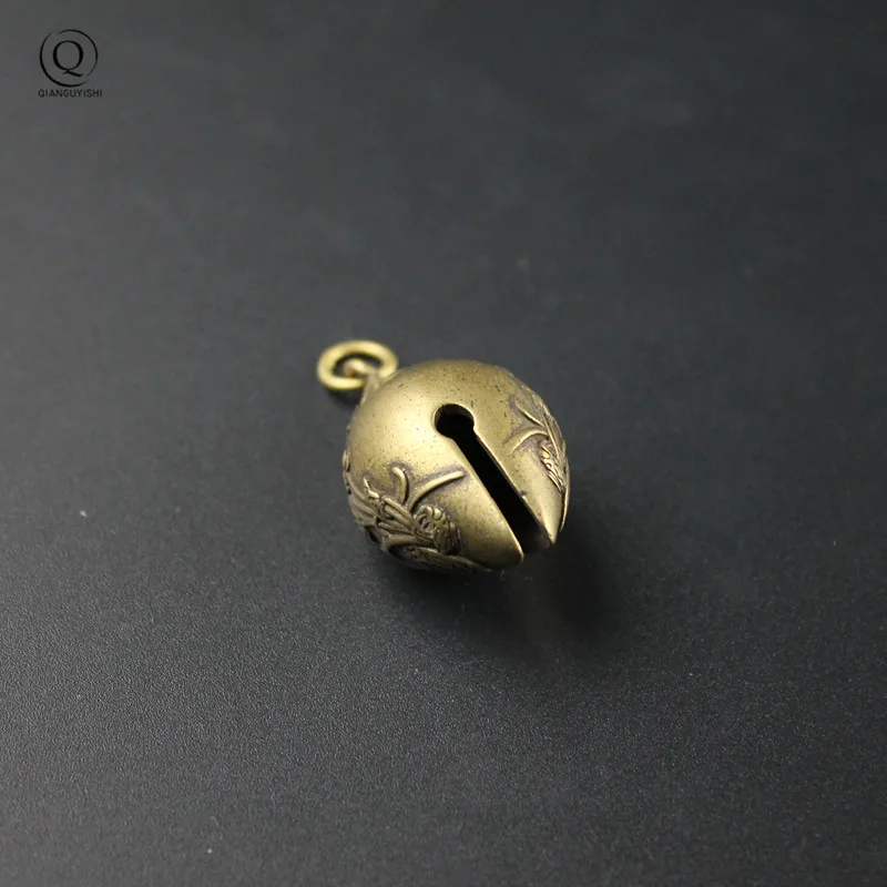 Brass Flowers Beautiful Bell Pendant for Keychains Vintage Lucky Car Key Chain Hangings Jewelry Motor Biker Lady Rider Bells view 6