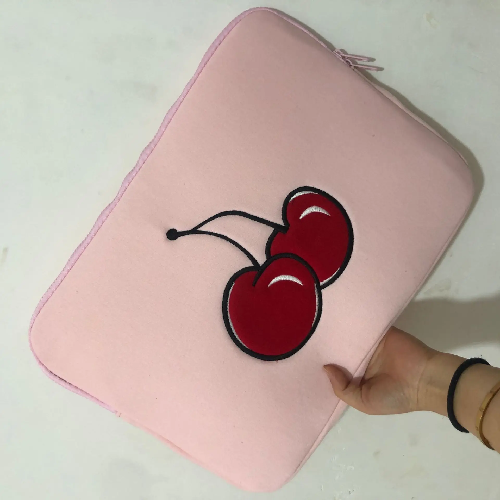 Cute cherry embroidery tablet storage bag 11/13/15 inch laptop storage bag flat storage bag