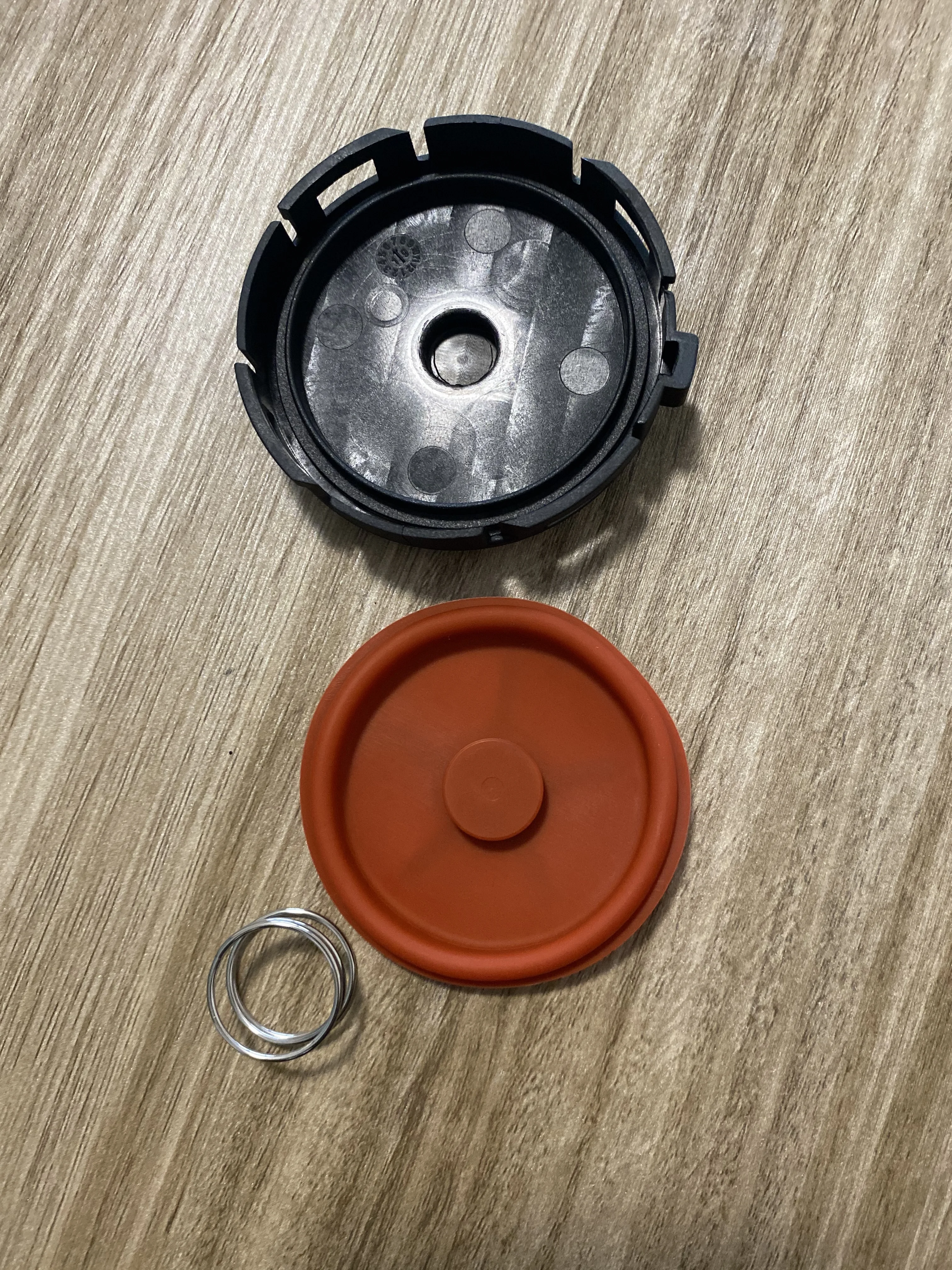 Vacuum Control Valve 11127555212 For BM E81 E82 E84 E85 E87 E88 E90 E91 E92 E93 Auto Parts - Image 4