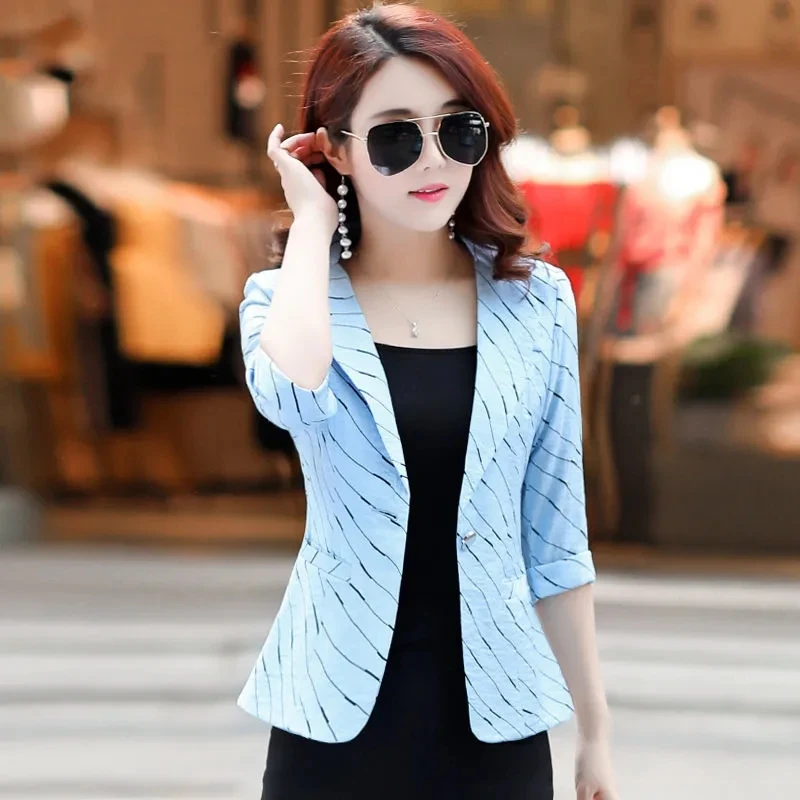 Thin Blazer Women\'s Three-Quarter Sleeve Jacket Korean 2024 Summer New Temperament Slim A buckle suit jackets Ladies Elegant W45