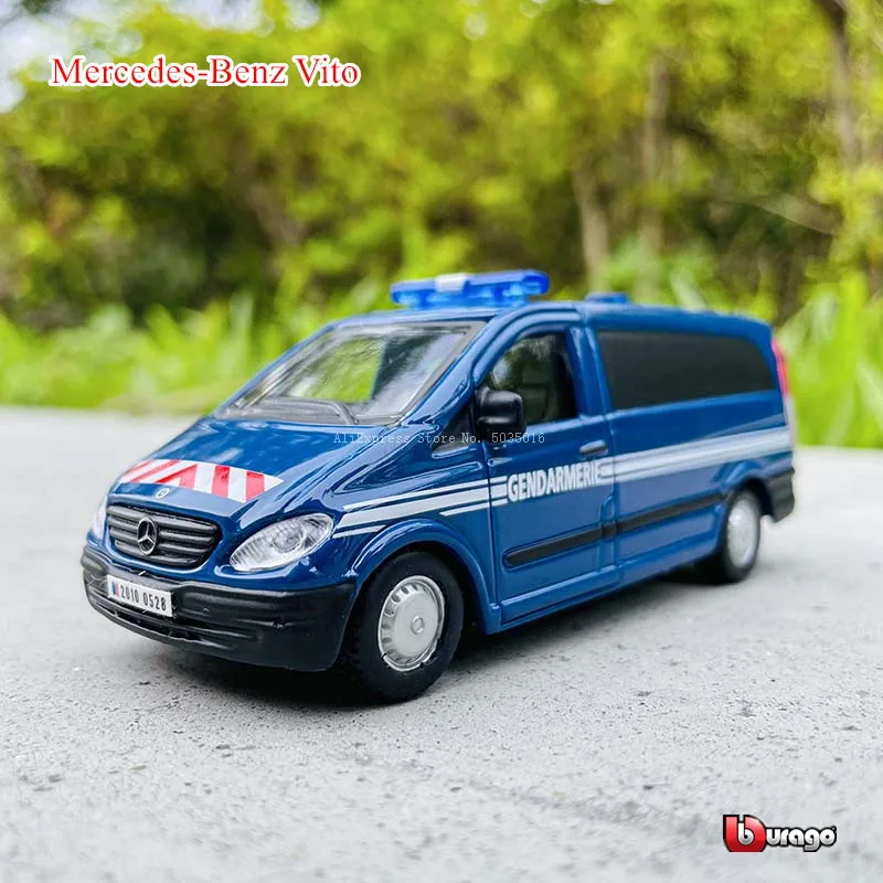 

Модель автомобиля Bburago 1:50 Mercedes-Benz Vito Fire грузовик, инженерный транспорт, литье под давлением, металлическая игрушка, подарок, модель автомобиля из сплава