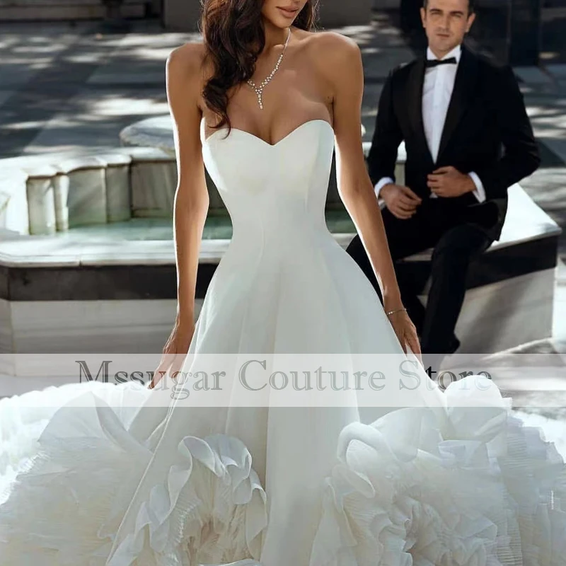 2022 Luxury Strapless A-line Wedding Party Dresses Tulle Satin Inform Bridal Gowns Custom Made For Women