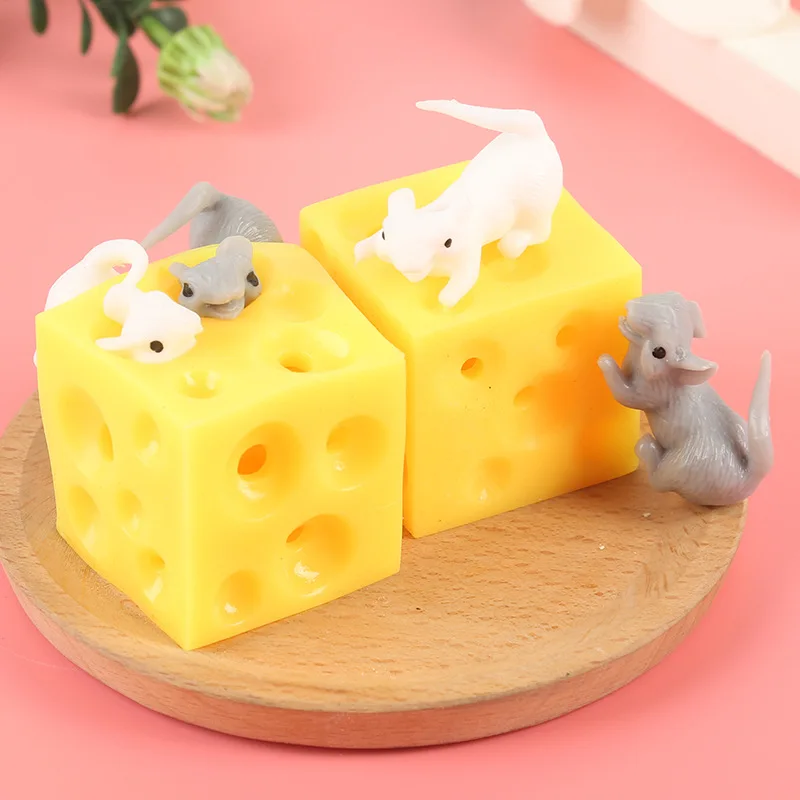 Mouse and Cheese Toy  Sloth Hide and Seek Stress Relief Toy 2 Squishable Figures And Cheese Block Stressbusting Toys J0449