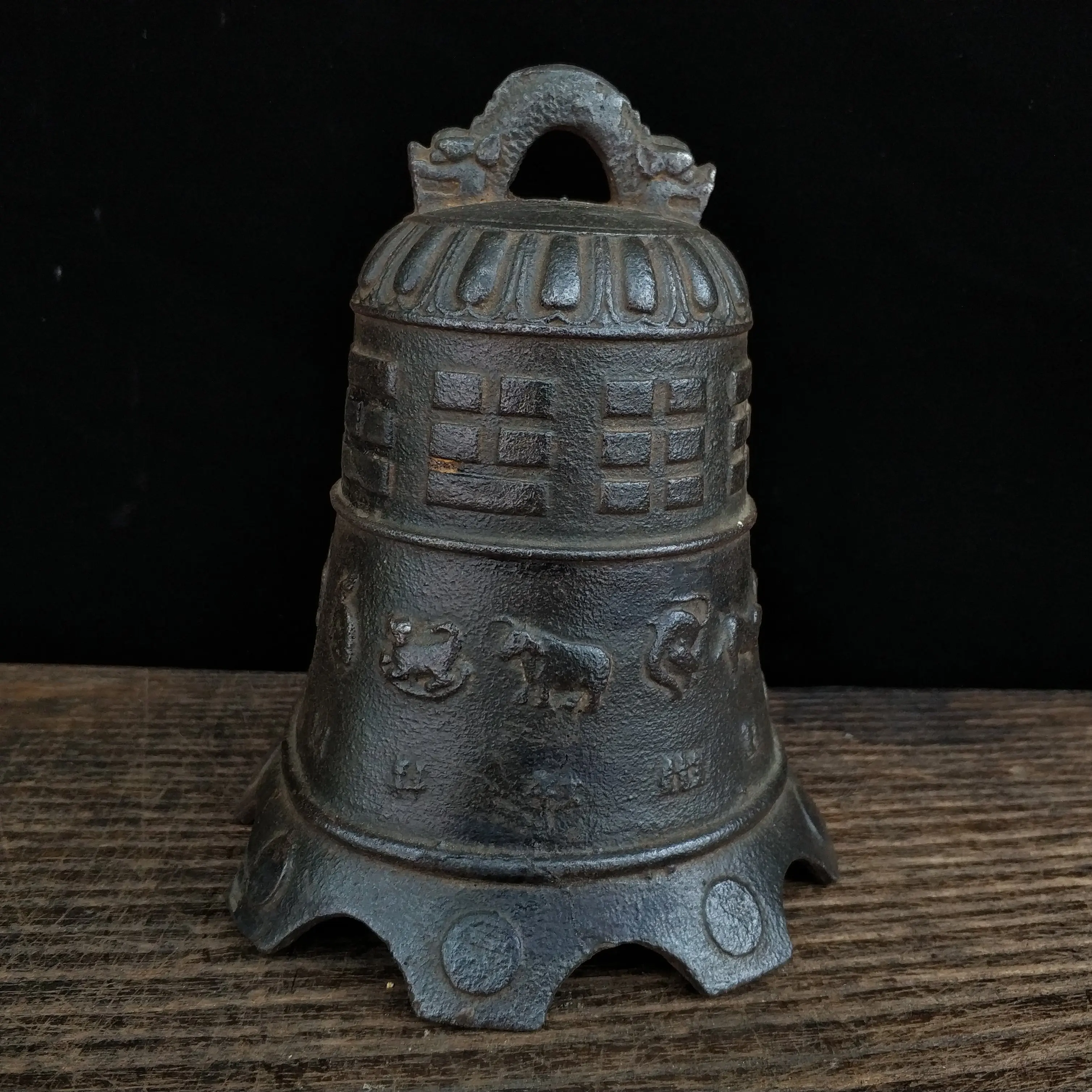 Rare old  Eight Trigrams and Twelve Zodiac Iron Bells, Buddhist Temples, Temples, Tourist Attractions