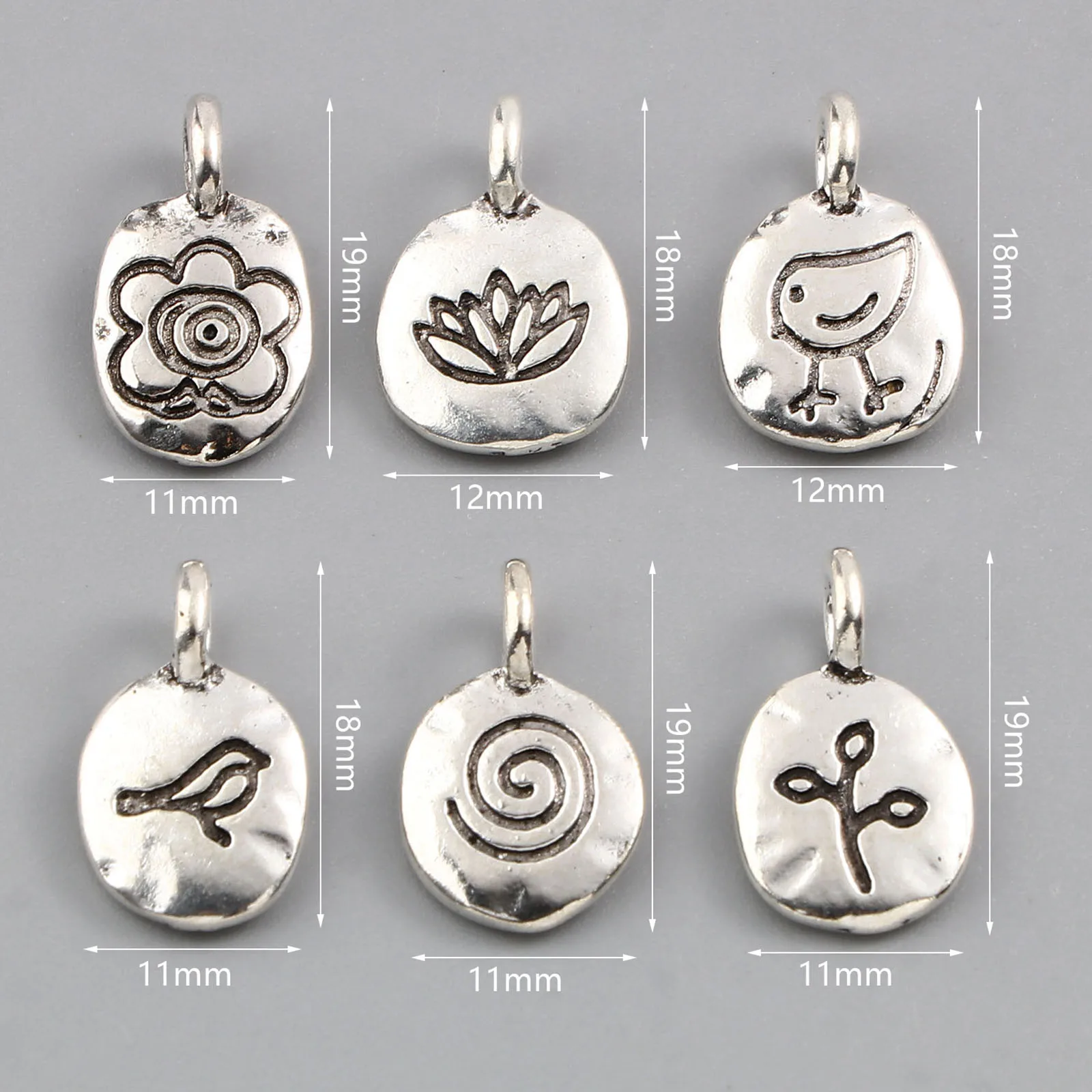 10PCs Vintage Charms Oval Antique Silver Color Flower Leaves Plants Pattern Metal Pendants DIY Making Necklace Jewelry Gifts