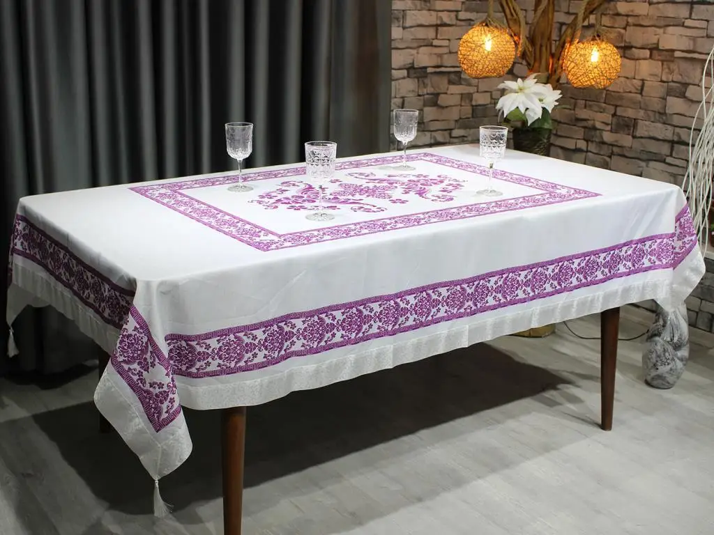 Suna Rectangle Printed Table Cloth Damson