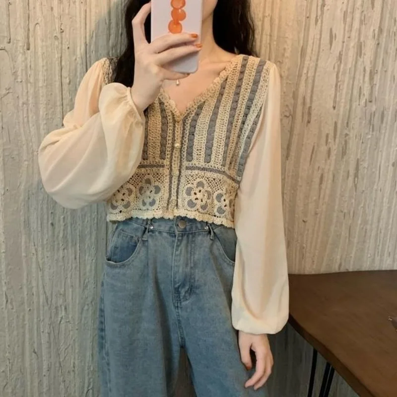 Women Shirts Chiffon Patchwork Embroidery V-neck Ladies Puff Sleeve Crop Top French Style Ruffled Female Hollow Out Shirt Trendy