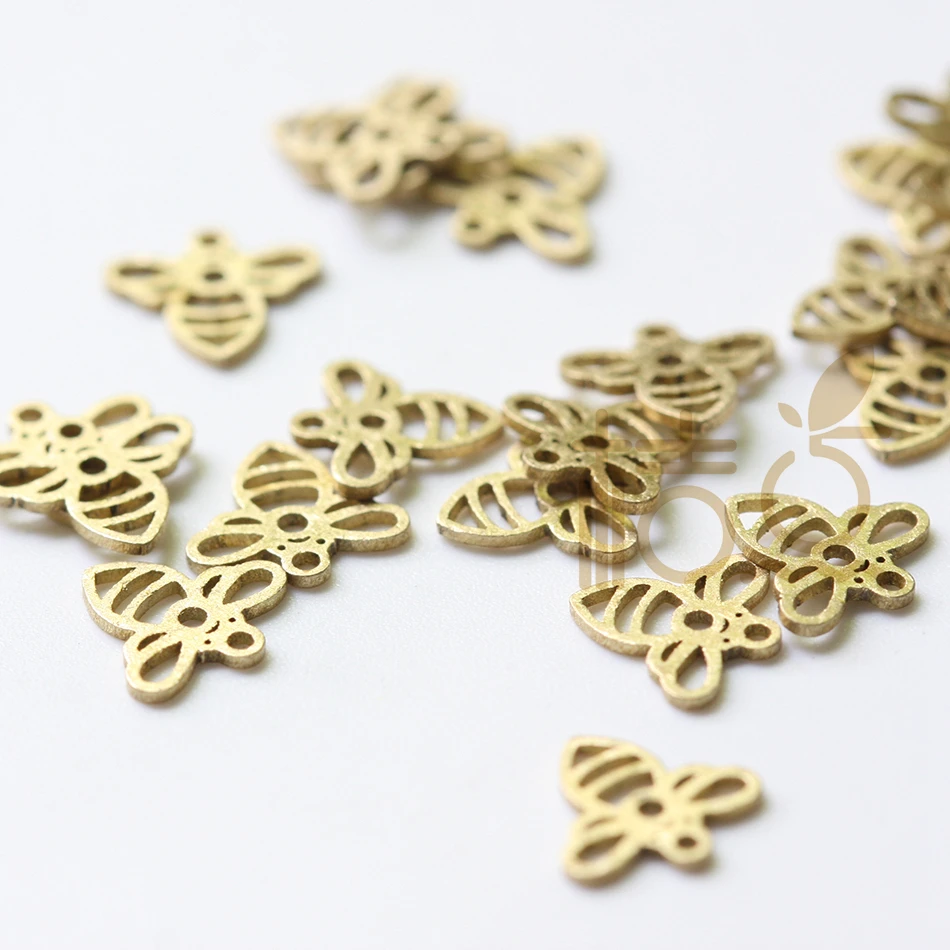 6 Pieces Laser Cut Solid Raw Brass Charm - Bee 8x8mm (4513C)