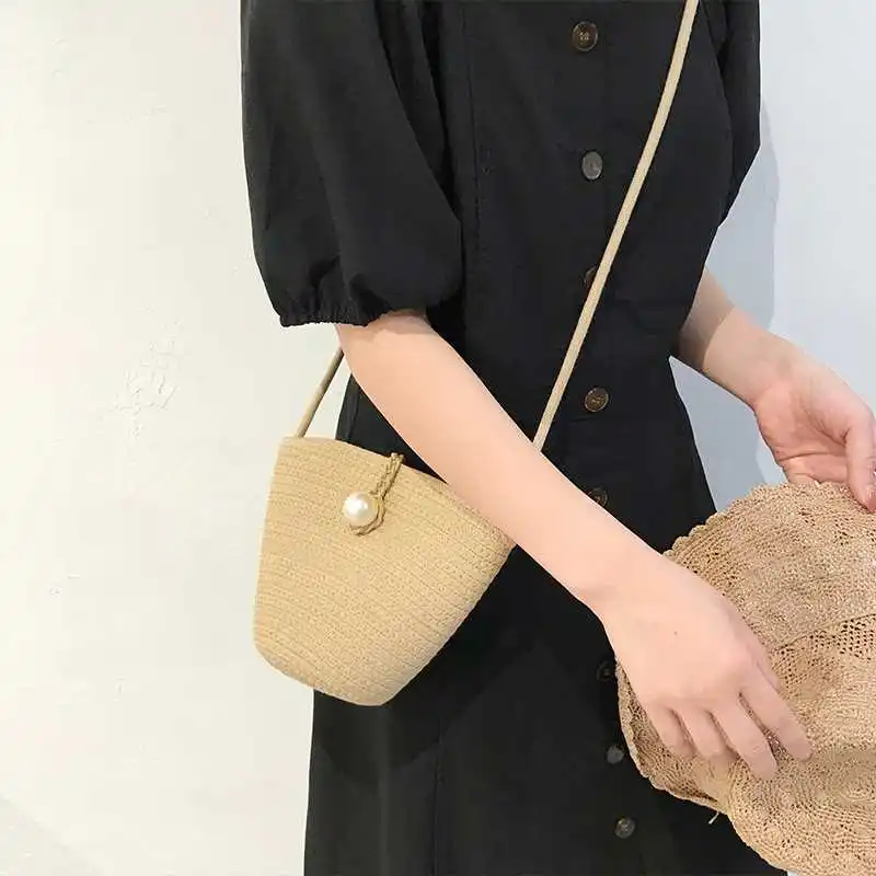 Multi-styles Straw Bags Handmade Woven  Pearl Dumpling Bag Straddling Shell Grass Woven Bag cotton woven Beach Bag Mini Bag