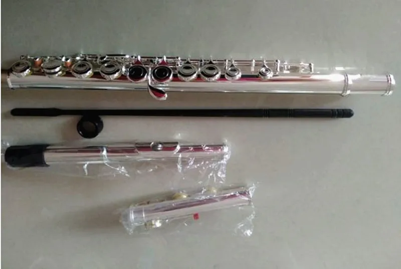 Free Shipping Japan Silver Flute YFL-212 SL Model musical instrument Flute 16 Holes C Tuning and E-Key professional free music