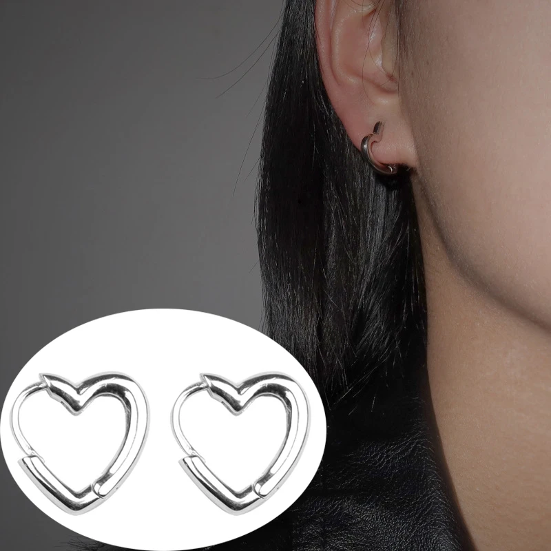 

Exquisite 925 Standard Silver Heart Stud Earrings Women's Fashion Cute Earrings Punk Style Small Earrings Lover's Gifts Jewelry