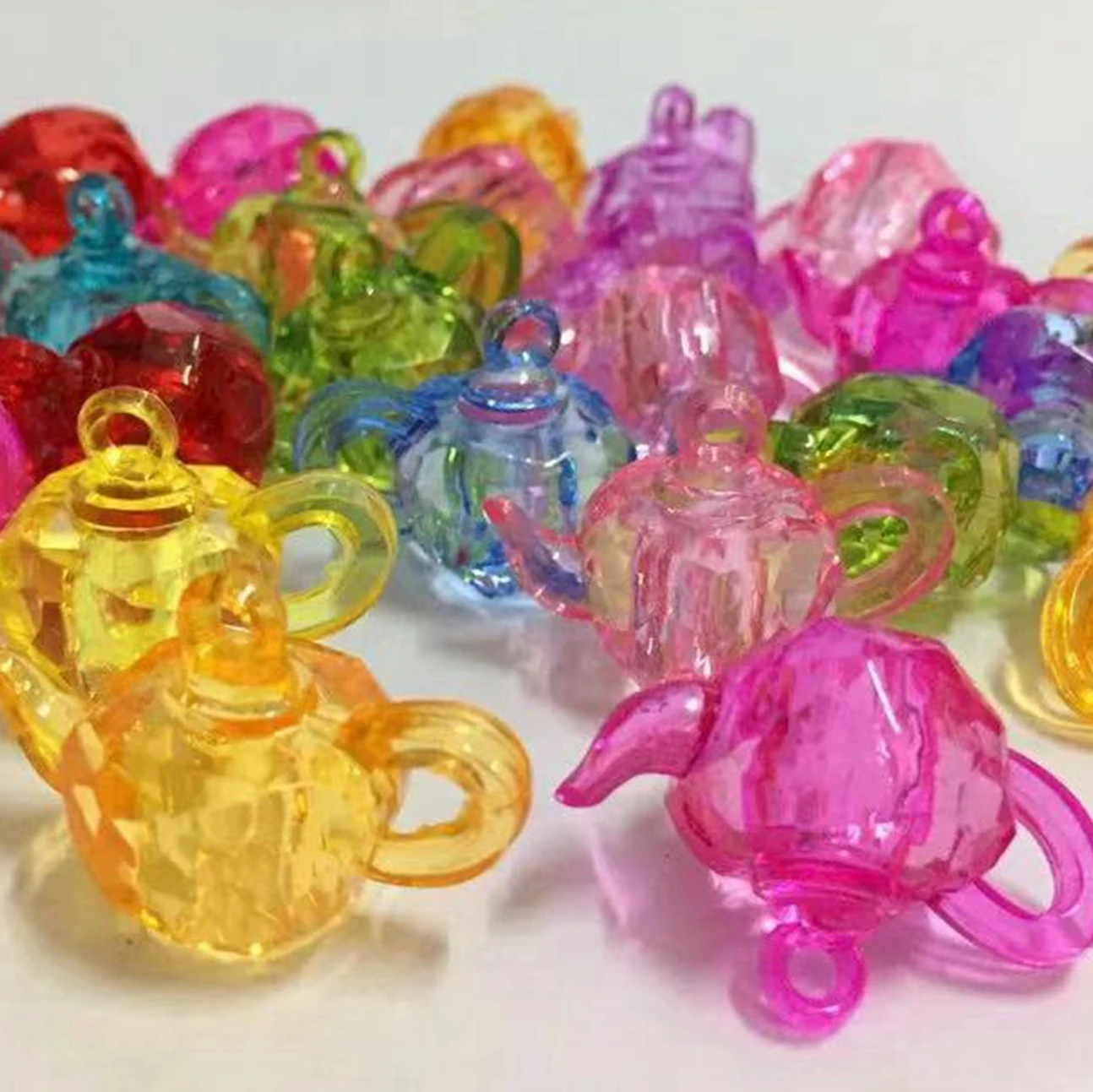 25 Mixed Colour Transparent Acrylic Big Teapot Charm Pendants 32X22mm Kids Craft