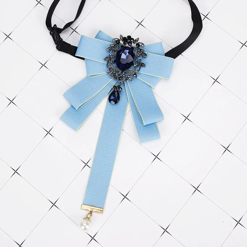 Gorgeous Bow Tie Vintage Luxury Lady Head Diamond Pearl Ribbon Tassel Brooch Chic Girls Elegant Costume Jewelry Collar Pin