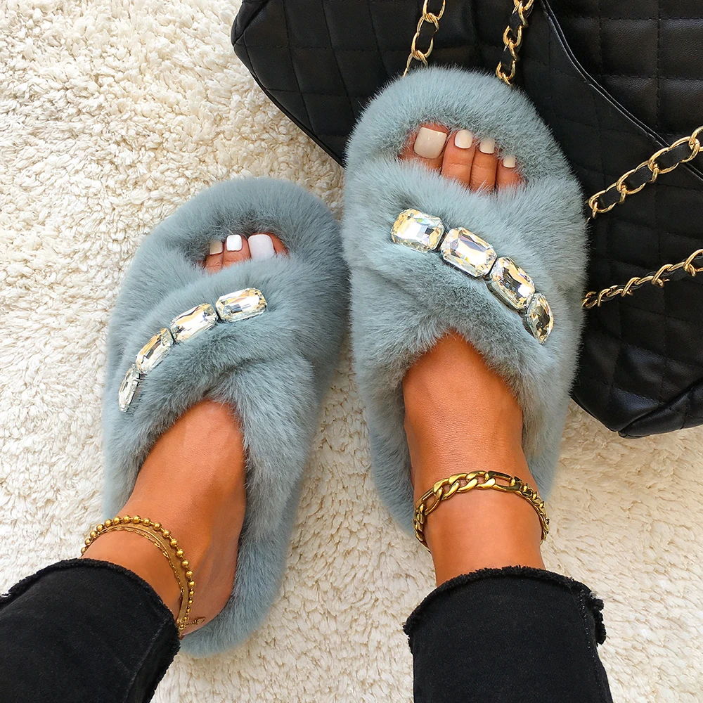 Fur Slides For Women Bling Diamond Decoration Furry Slippers Faux Fluffy Flip Flops With Chain Flat Sandals Summer Casual Shoes