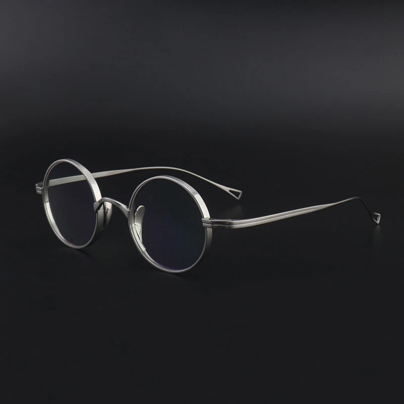 Vintage Round Titanium Eyeglasses Frame Men Women Prescription Myopia Optical Glasses Frame Unisex Silver Luxury Brand Eyewear