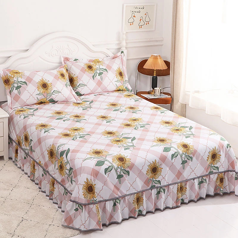 

Thick Printed Bed Skirt Set, Soft Sanding, Dust Proof Bed Skirt, King and Queen Size Bedspread with 2 Pillowcase, New, 3Pcs