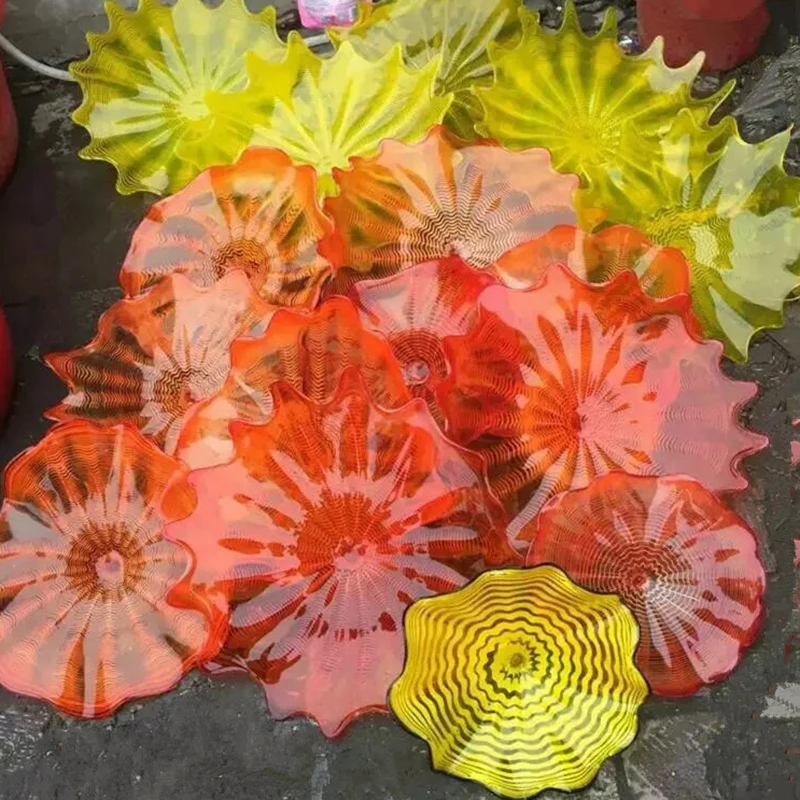 Hot Sale Fire Maple Leaf Yellow Orange Murano Glass Flower Wall Art Hanging Plates for Home Hotel