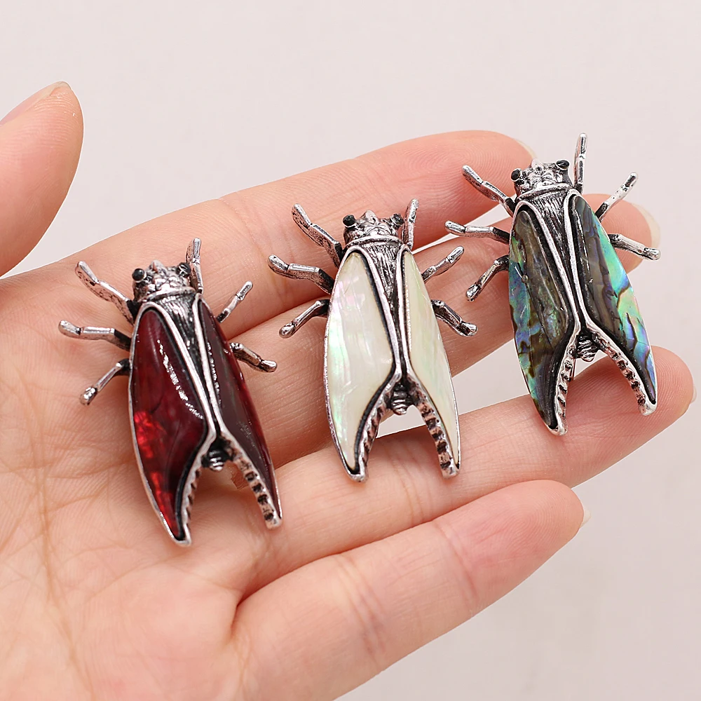 Selling Natural Alloy Shell Personalized Animal Insect-shaped Brooch for Decorating Clothes Girlfriends Men and Women Gifts