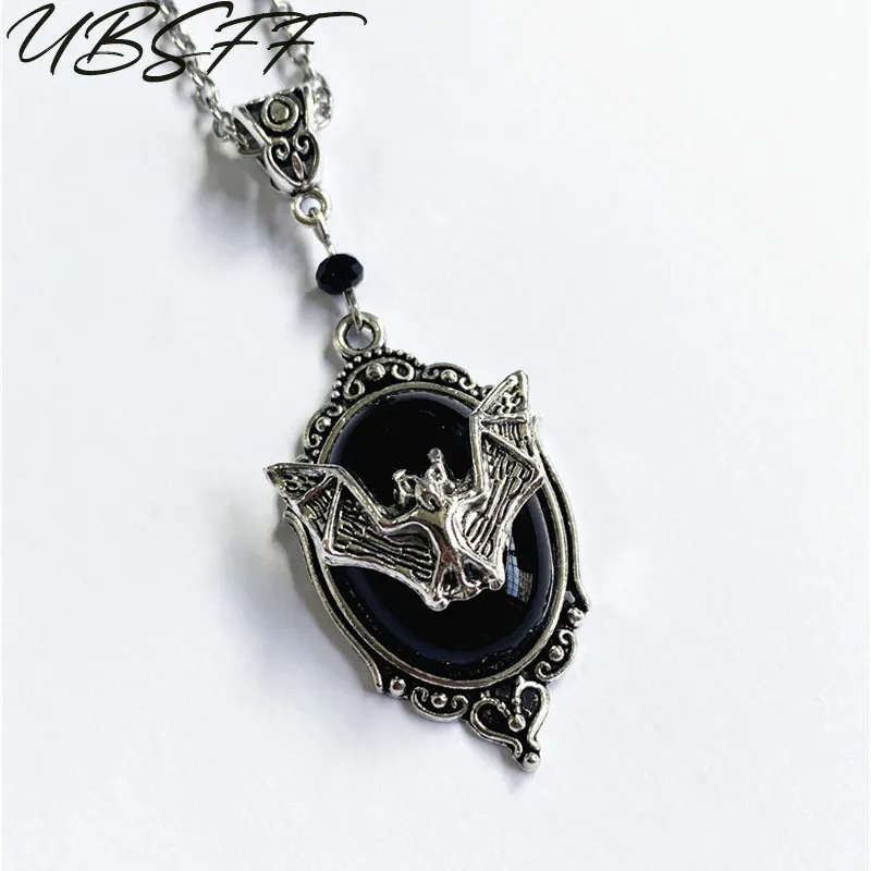 Gothic Bat Pendant,…