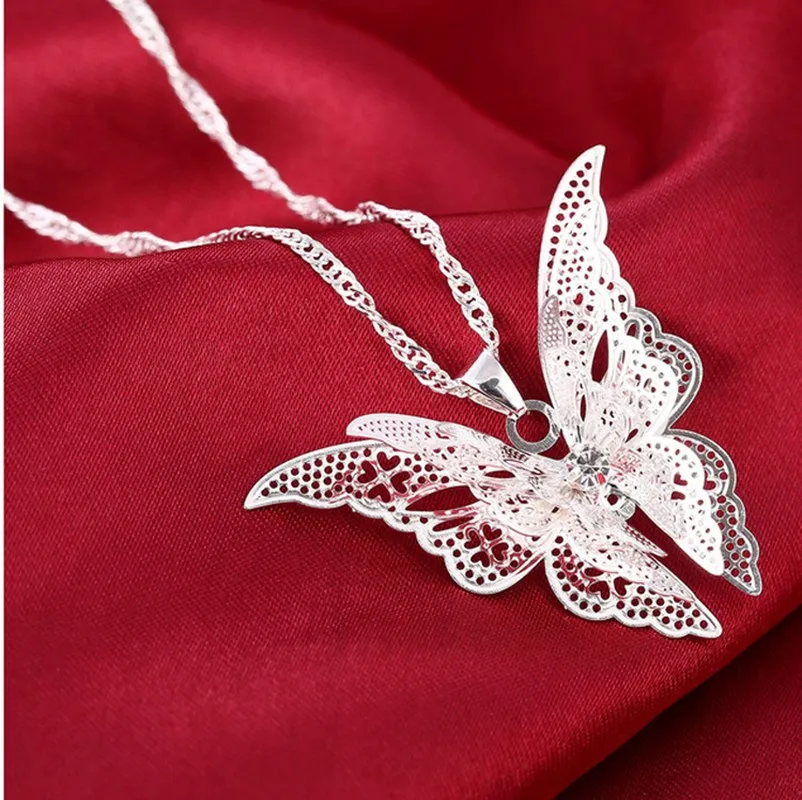 3D hollow pointed butterfly crystal flower necklace  alloy fashion exquisite flying wings butterfly necklace ladies jewelr