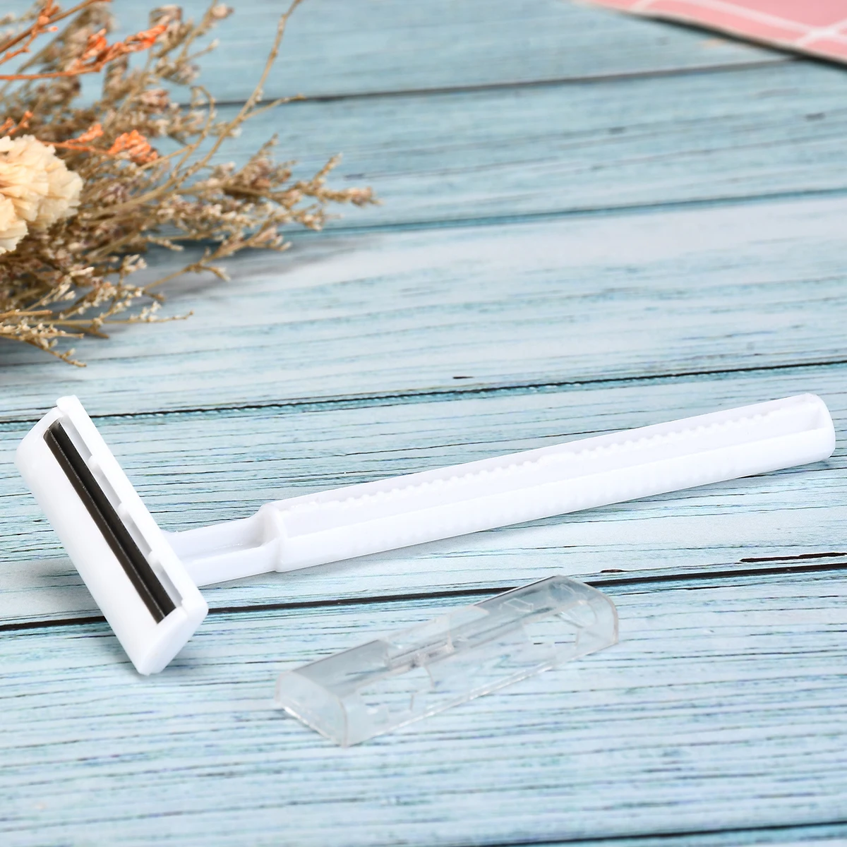 1Pcs Portable Travel Men Body Facial Safety Beard Razor Disposable Manual Shaving Razor