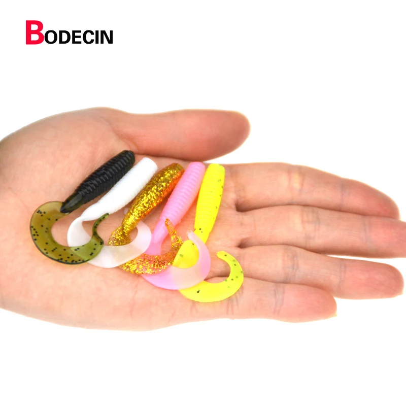 Attrezzatura da pesca morbida/esca carpa spigola trota 12 pezzi odore di sale vermi larve artificiale/esca in silicone per pesci/giga wobblers mare 6 cm 2 g