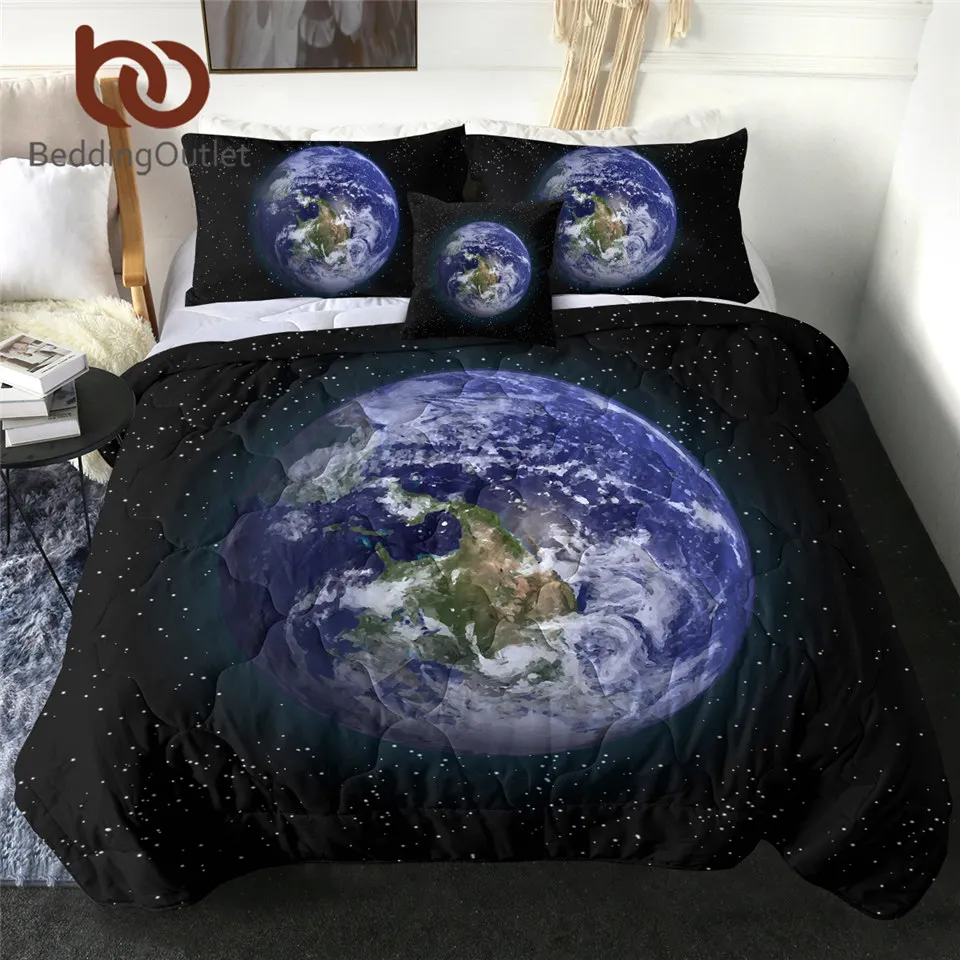 

BeddingOutlet Earth Quilt King Size Blue Planet Summer Blanket Universe Bedding Set 4PCS Starry Sky Air-conditioning Comforter